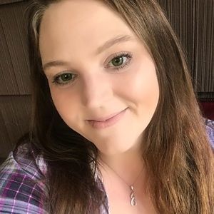 Meet your Posher, Krystal